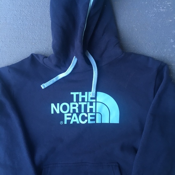 ❌SOLD❌ Blue northface hoodie - Picture 2 of 4